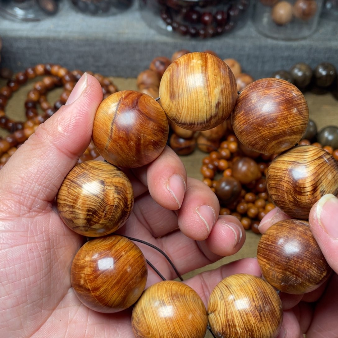 柏木（崖柏）其他3.0太行崖柏高油瑕疵珠闪电水波