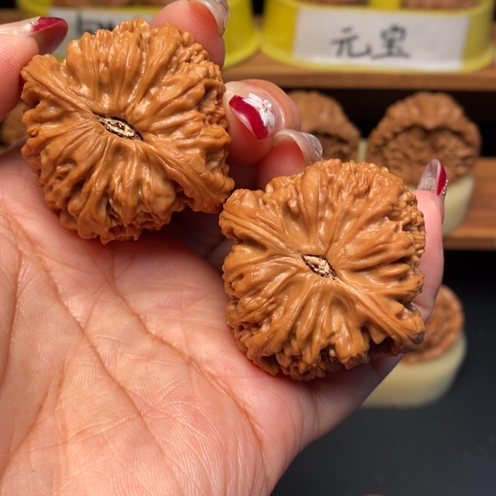 文玩核桃吊坠42全品南疆石