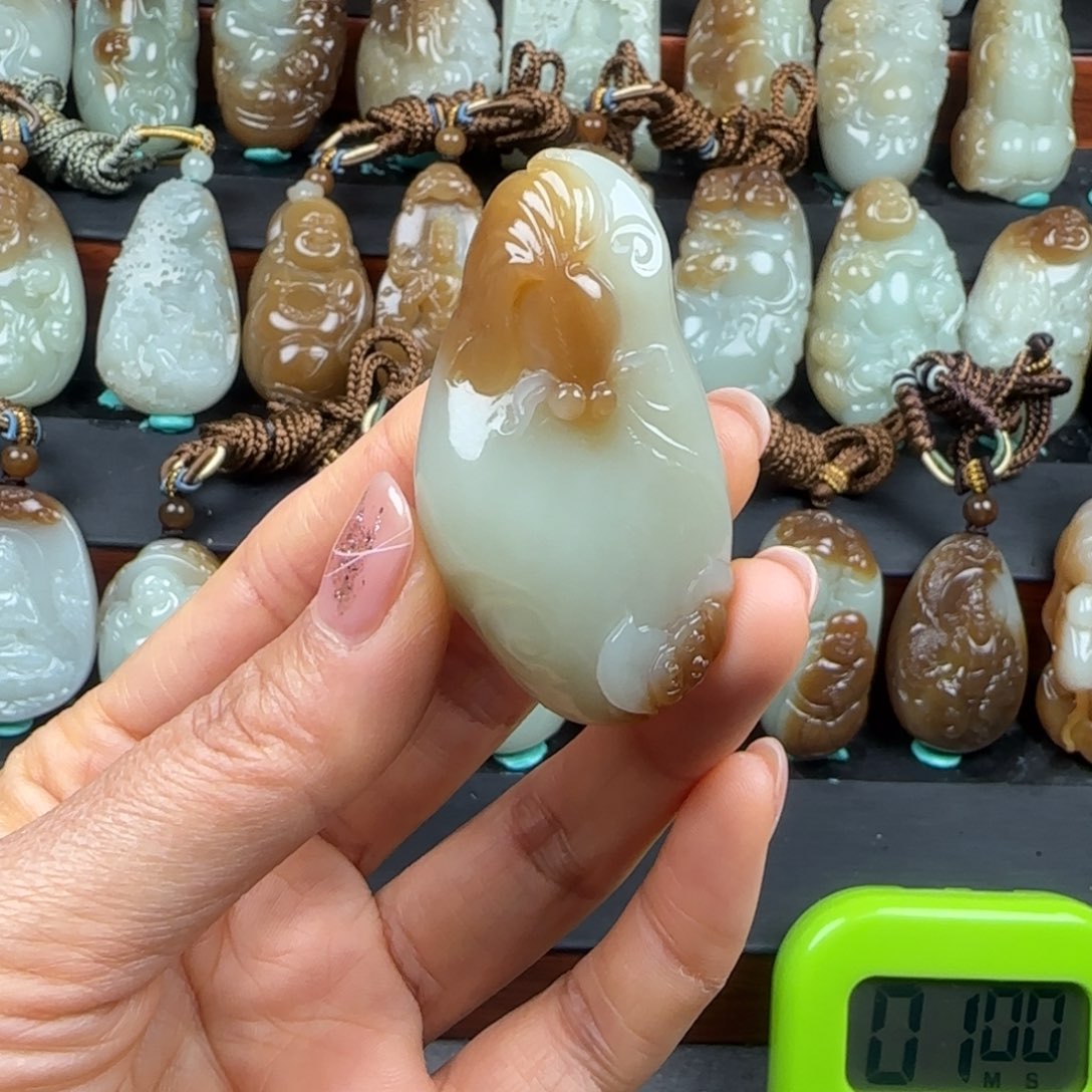 和田玉挂件未镶嵌行**逺