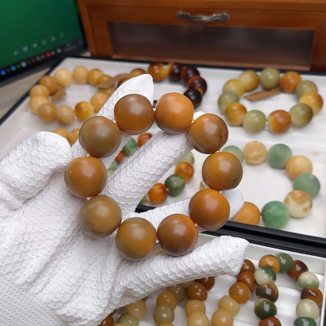 菩提根/象牙果手串卡24.5干磨老料苹果微微瑕