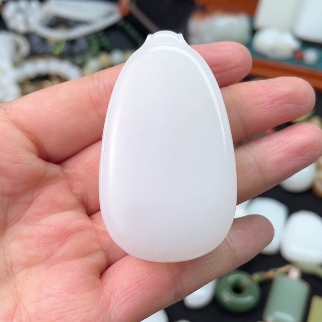 和田玉挂件未镶嵌奶*