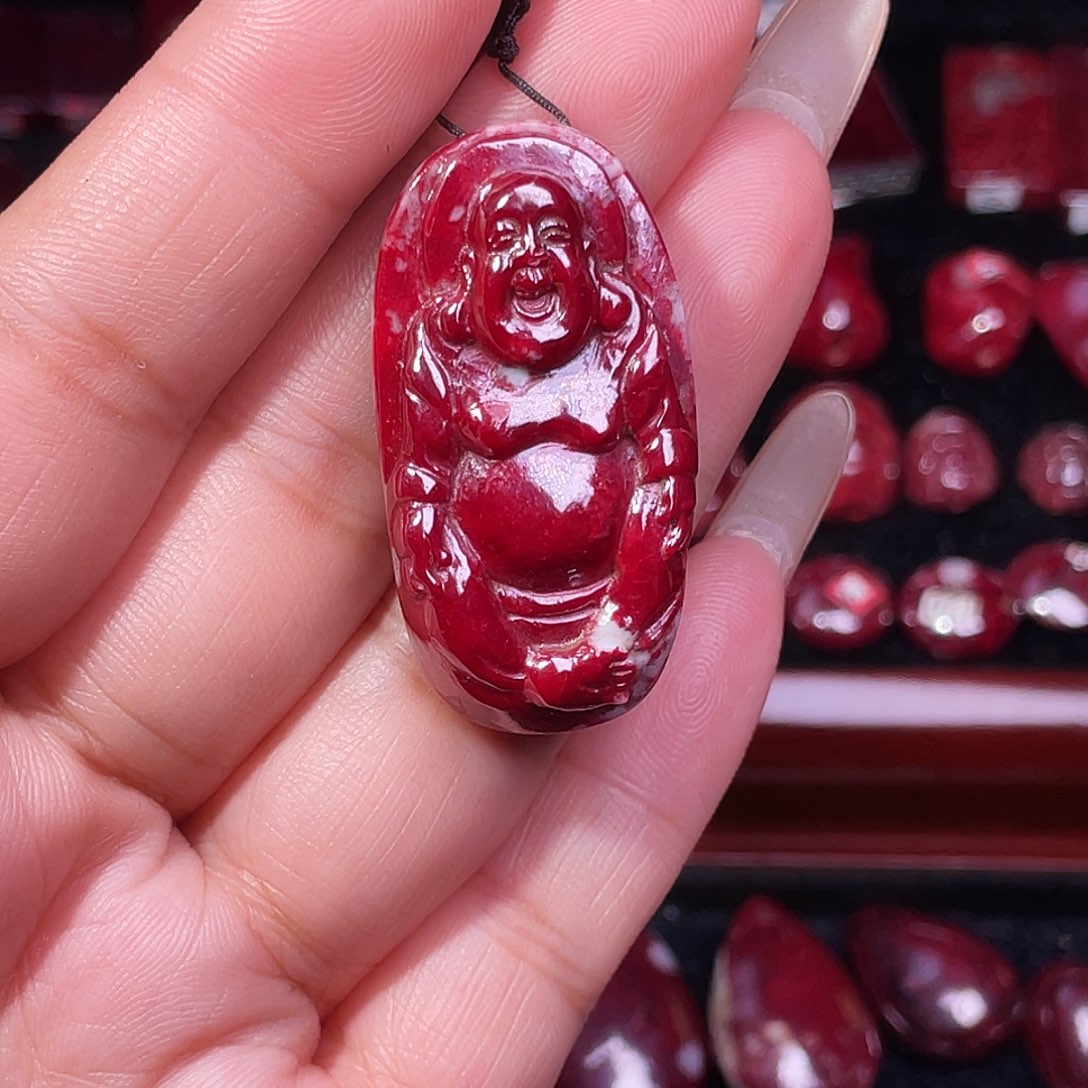 天然辰砂天然朱砂弥勒佛吊坠