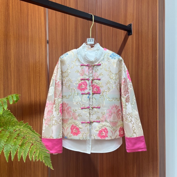 佳.人【金枝玉叶】显年轻高级新中式秋冬加棉外套上衣