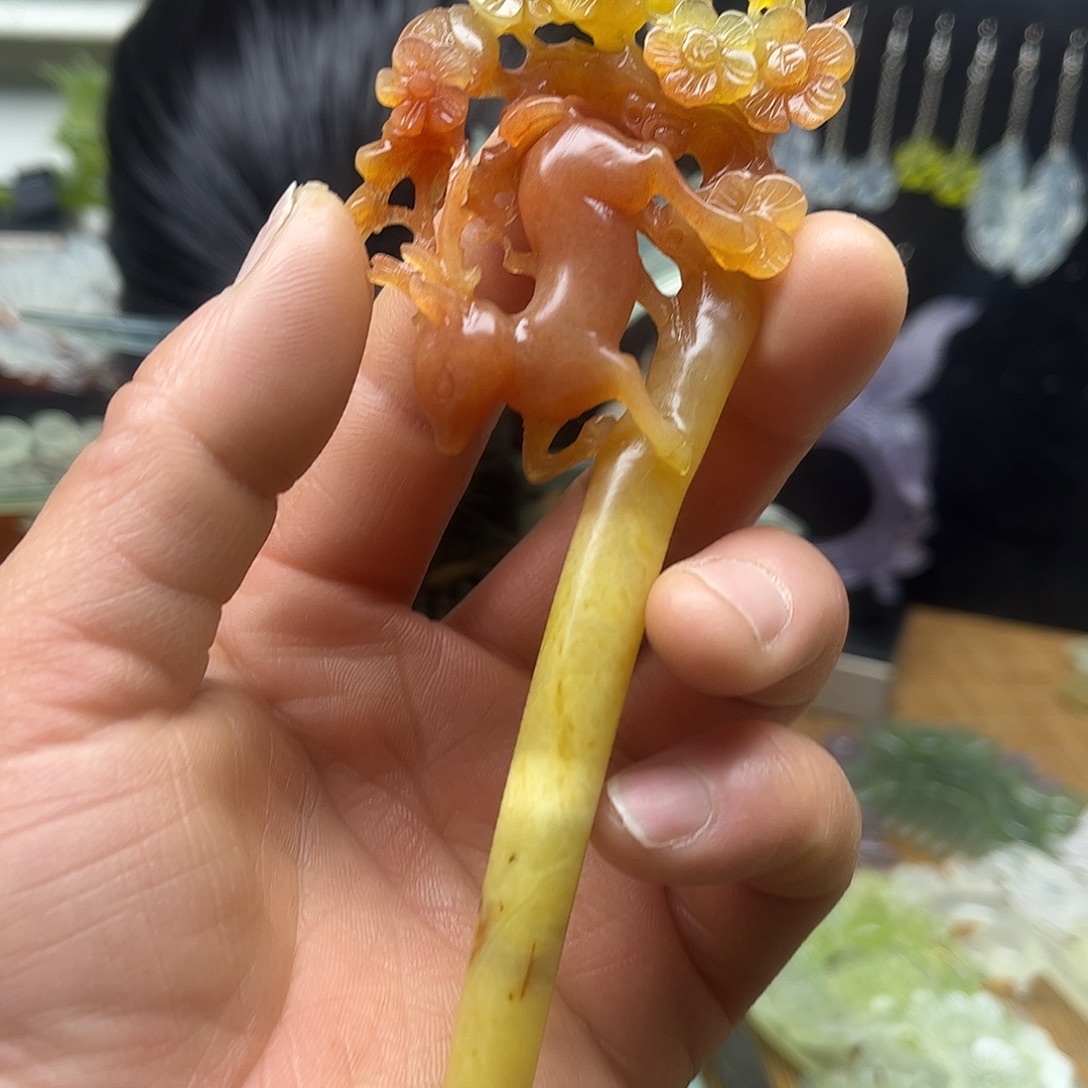 蛇纹石玉未镶嵌发饰