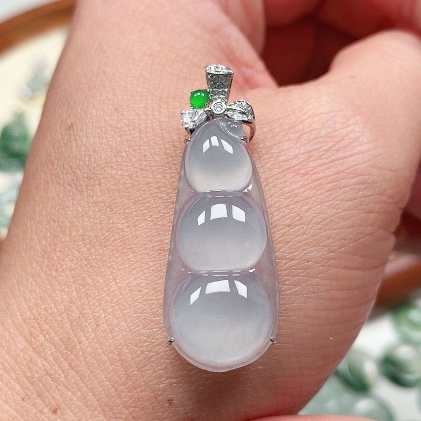 【闪购商品】翡翠吊坠(不含链)18K金镶嵌