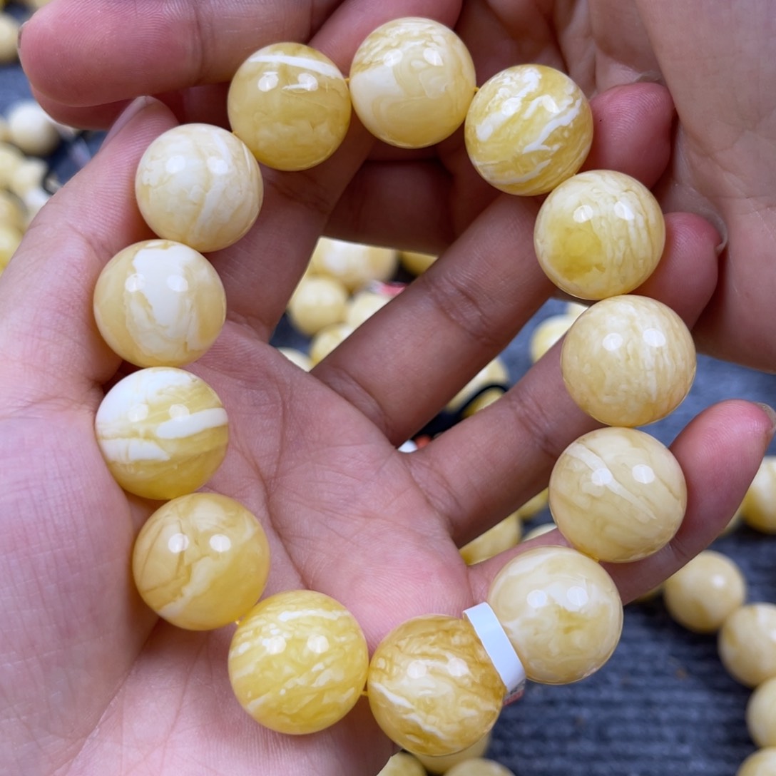 未镶嵌琥珀裸石尺寸17