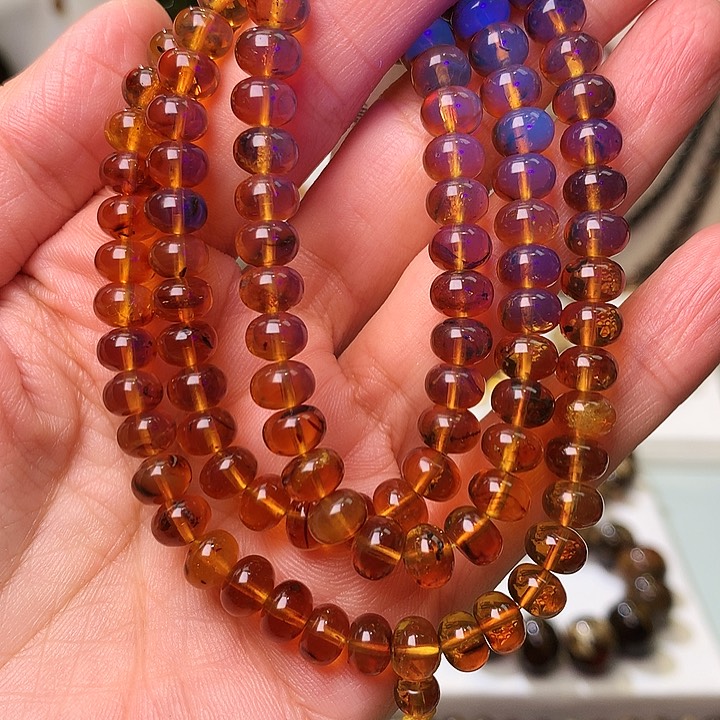 琥珀裸石未镶嵌抚顺琥珀