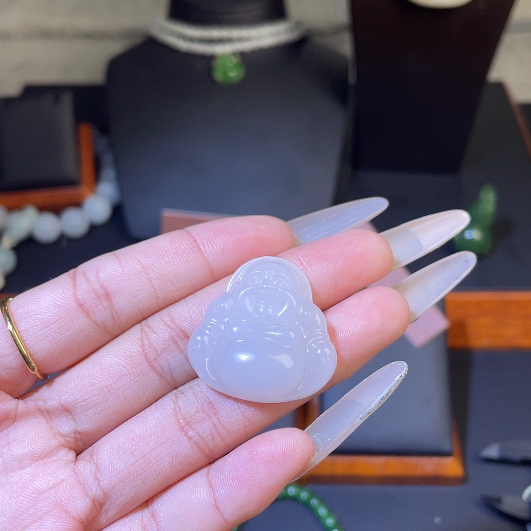 未镶嵌和田玉车挂