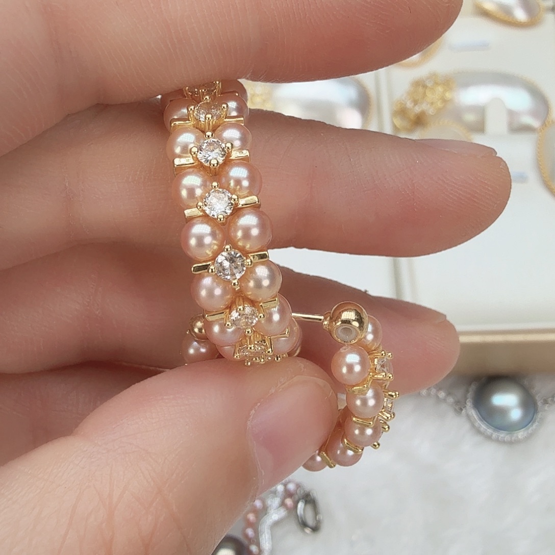 淡水珍珠耳饰未镶嵌