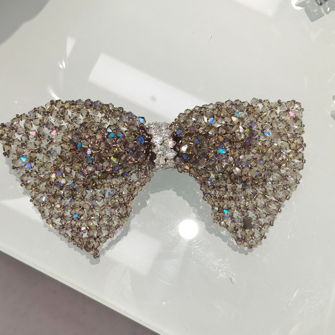 精致水晶蝴蝶结弹簧夹