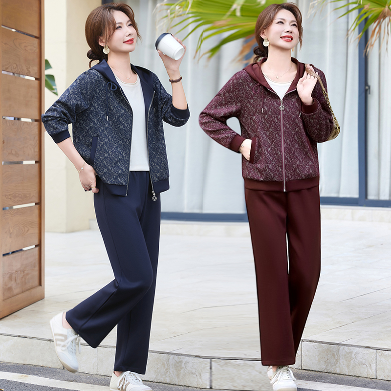 妈妈秋装套装新款洋气休闲运动服40岁50中老年女装春秋卫衣两件套