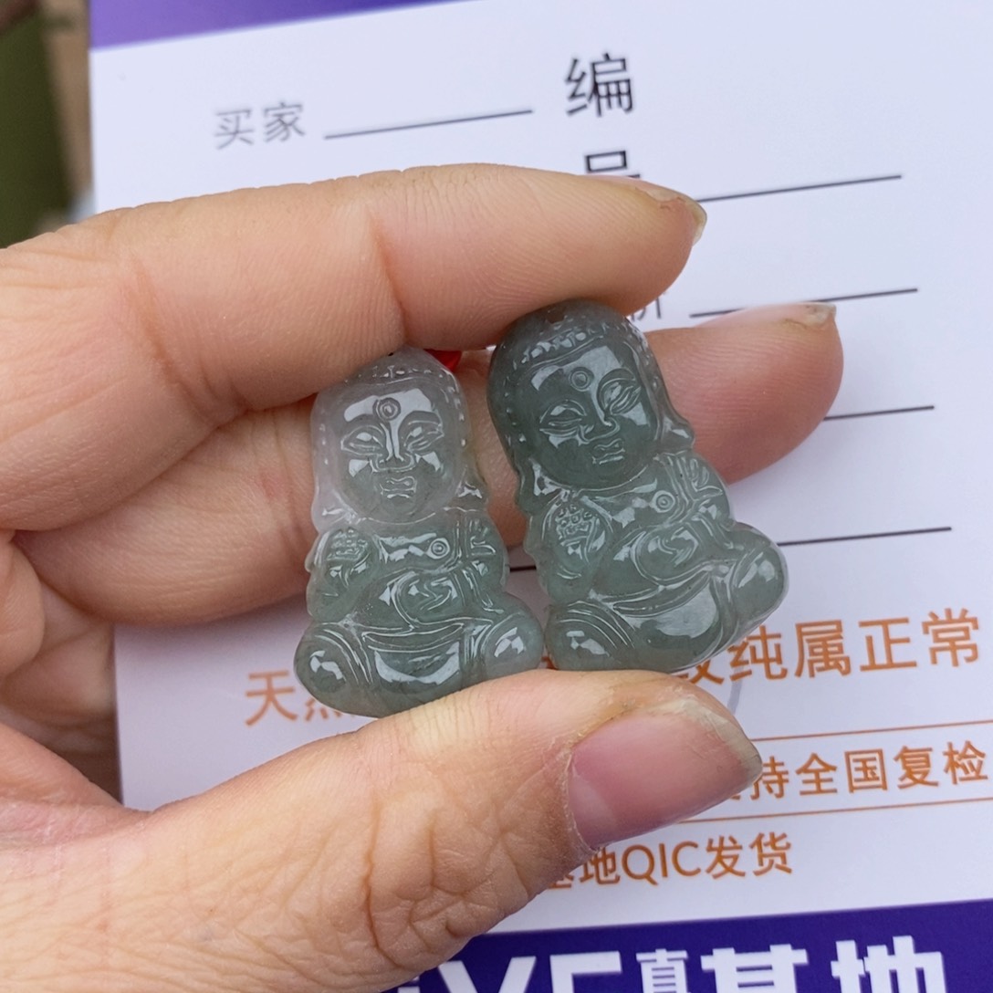 翡翠颈饰未镶嵌宝宝佛（多样性发货选其一）
