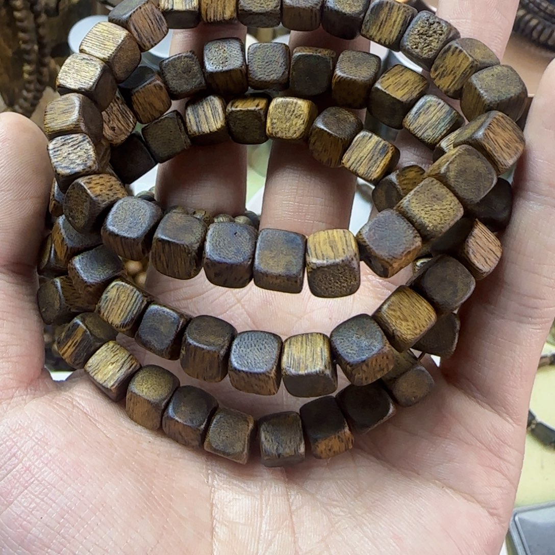 沉香碎屑沉香奇楠沉香碎乌身8.9