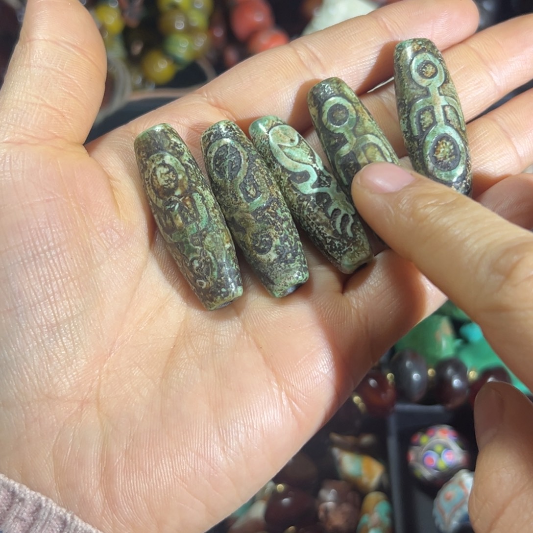 火****玛瑙/玉髓合金颈饰