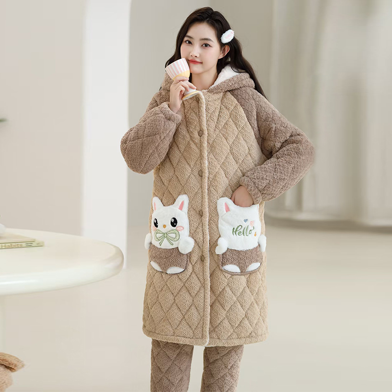 睡衣女士冬季加厚加绒睡袍2025新款三层夹棉保暖家居服套装可外穿