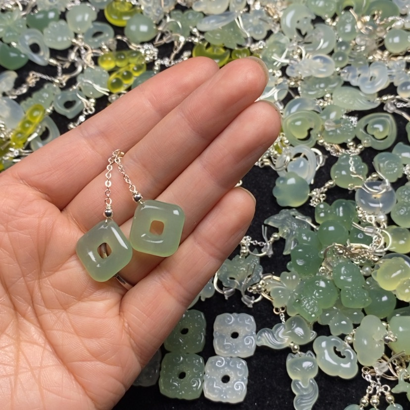 【闪购商品】蛇纹石玉未镶嵌挂件耳饰耳环项链