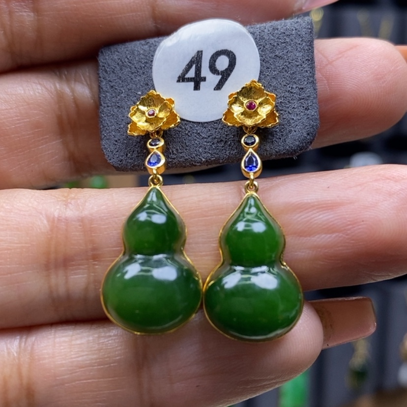 【闪购商品】和田玉耳饰18K金镶嵌18x11.6x6.3mm重金耳饰