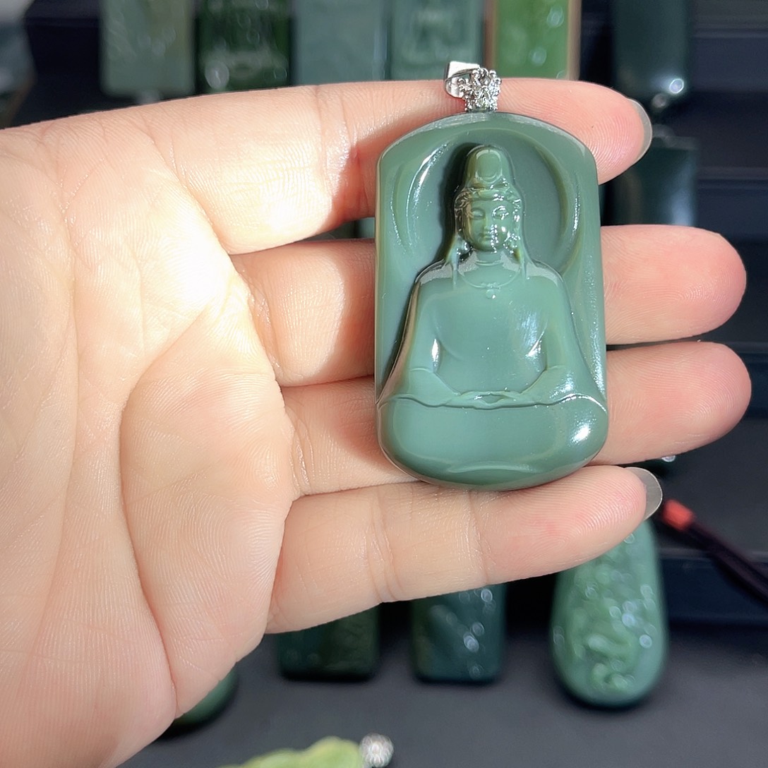 清***9和田玉未镶嵌吊坠(不含链)