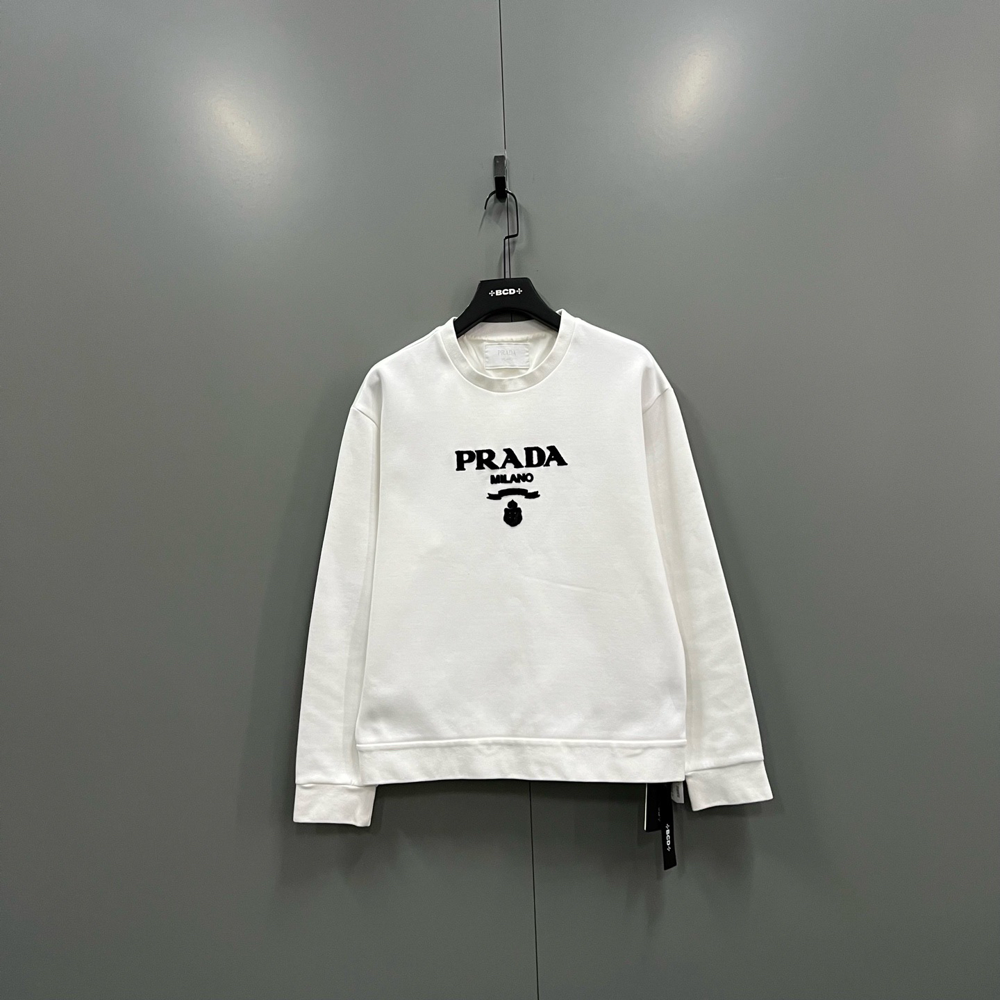 95新 Prada/普拉达 jp1230 白色正面logo印花卫衣 L码 020911