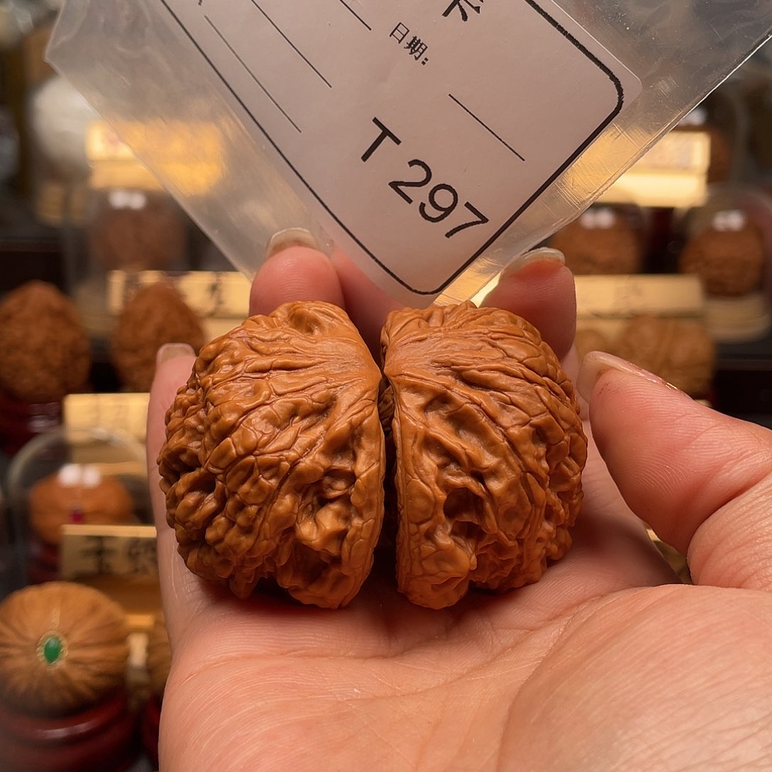 文玩核桃吊坠萝*兔蛇王46。297