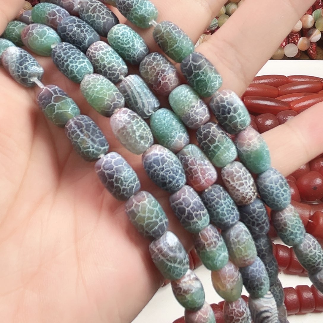 玛瑙/玉髓合金珠宝半成品L91。孔雀药霜玛瑙一条