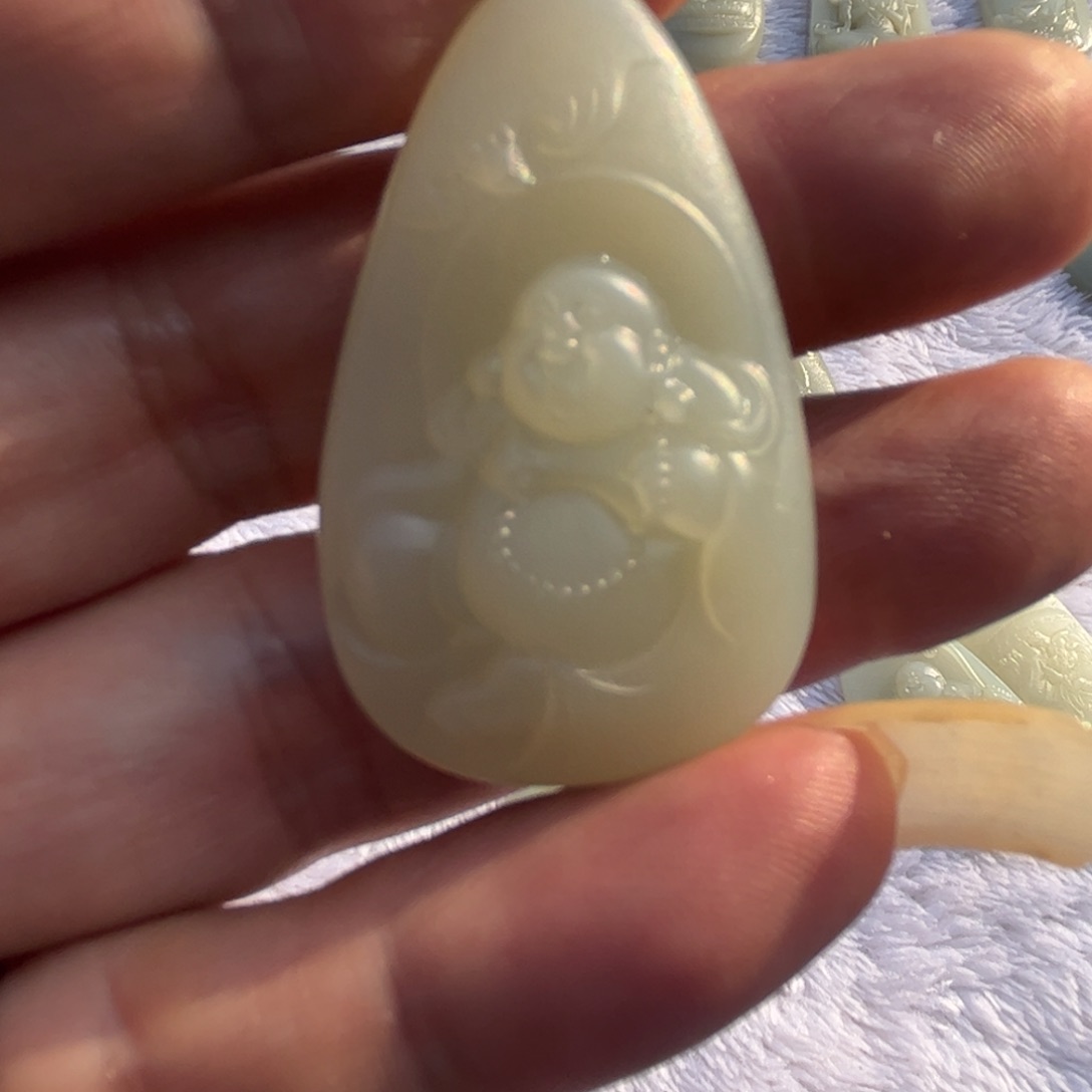 未镶嵌和田玉珠宝半成品