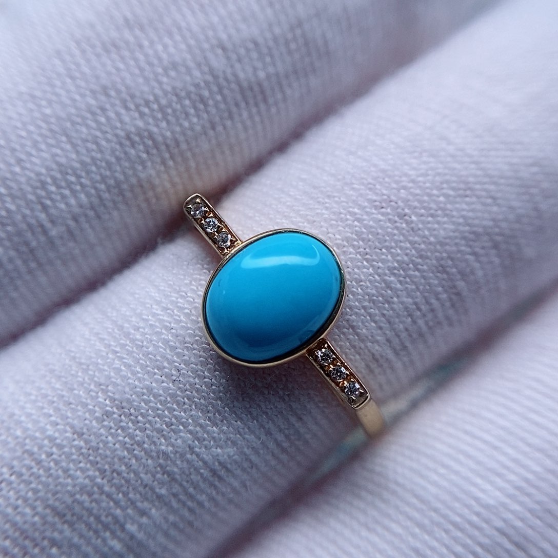 绿松石戒指18K金镶嵌