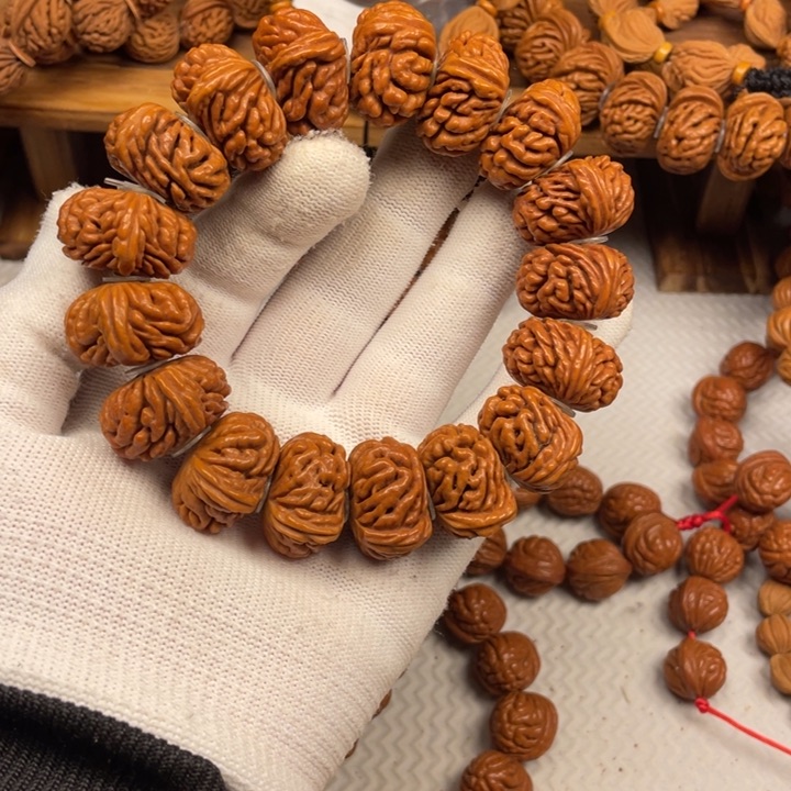 桃木6号链接桃核手串一个