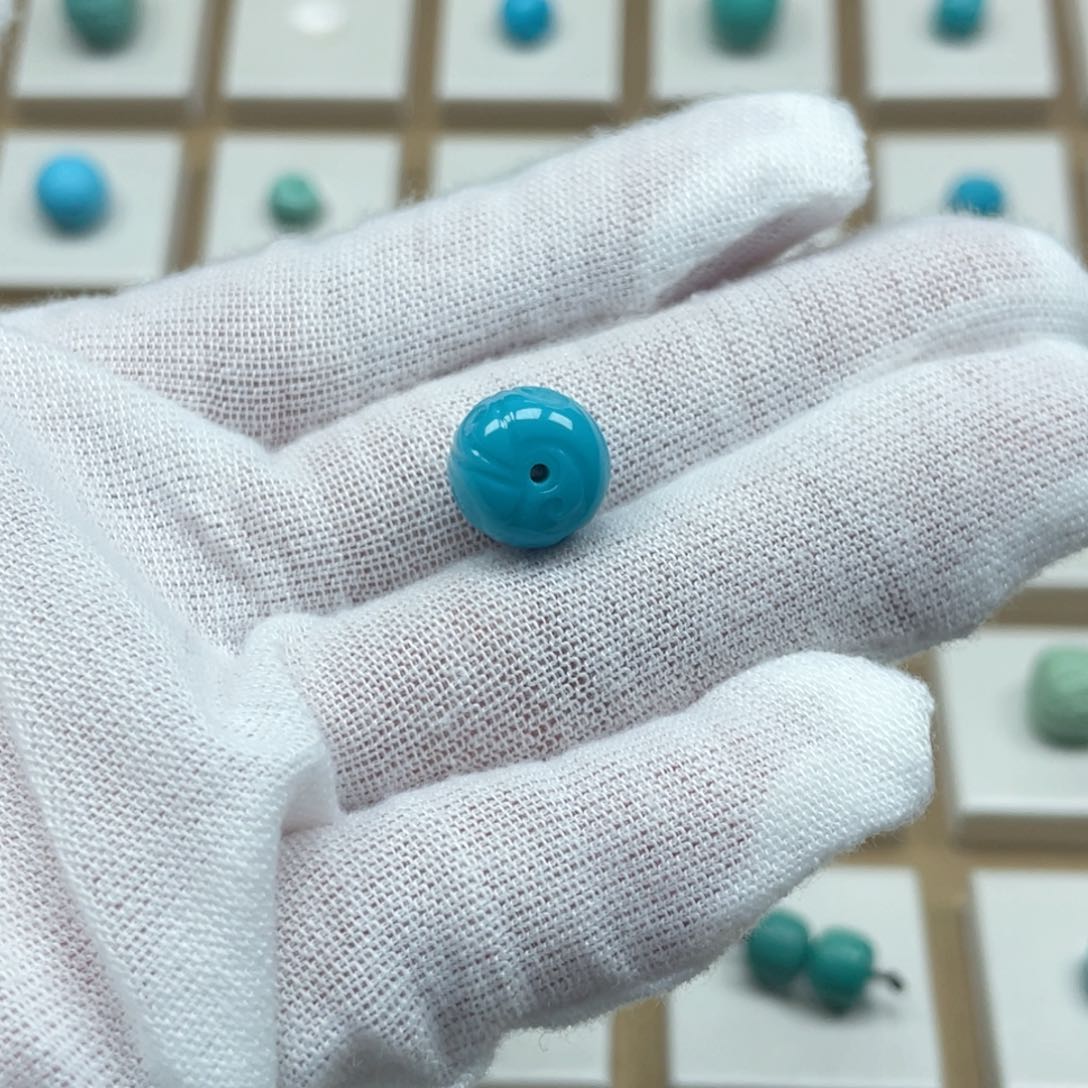 绿松石珠宝奇石未镶嵌。**！