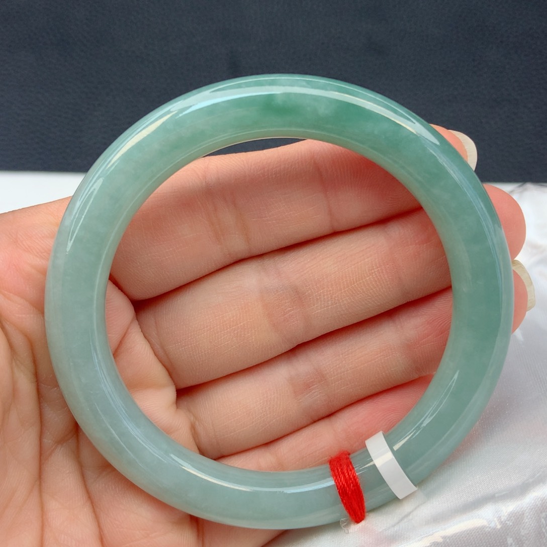 未镶嵌手镯翡翠54圈