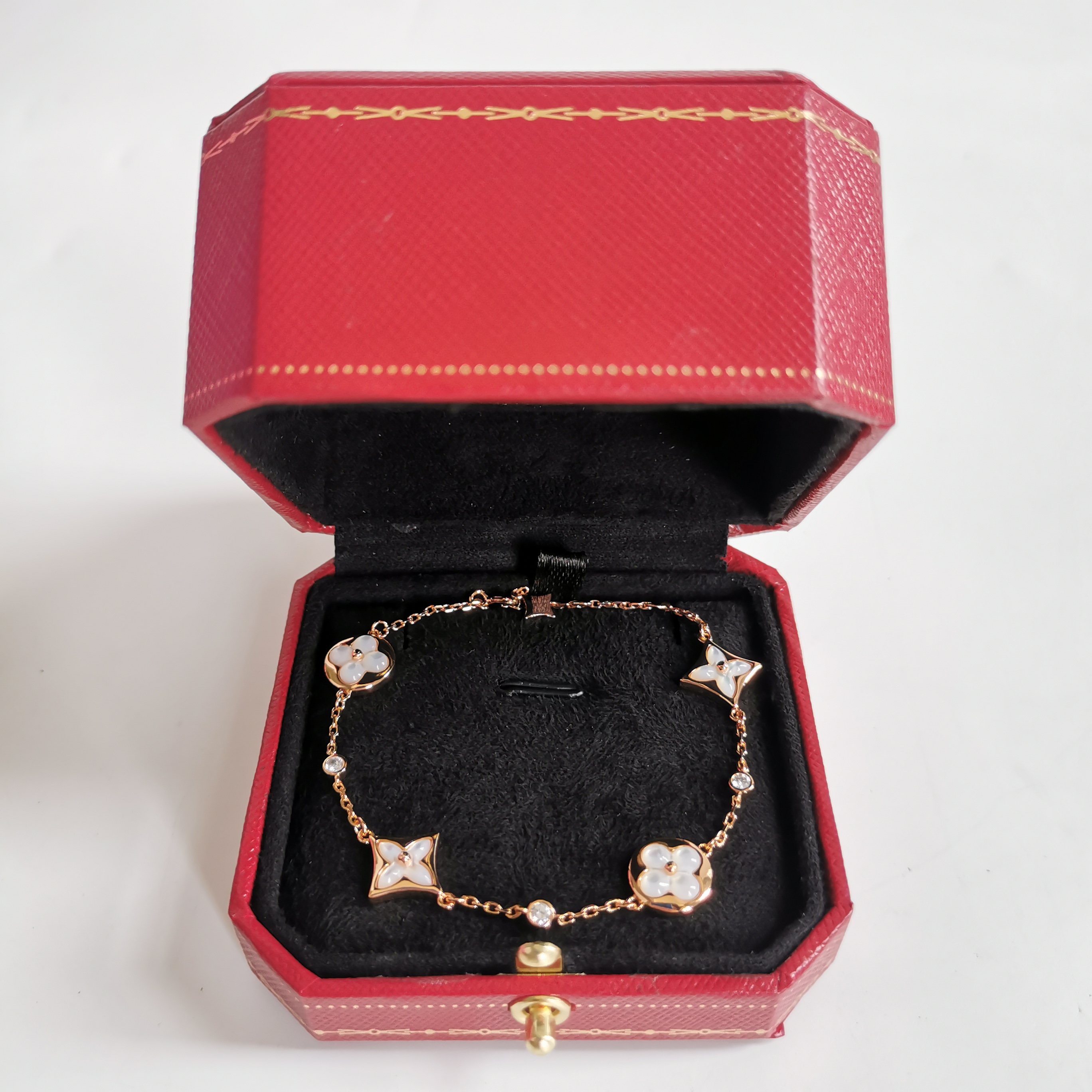 1852手链--收藏级轻奢时尚设计首饰送礼盒