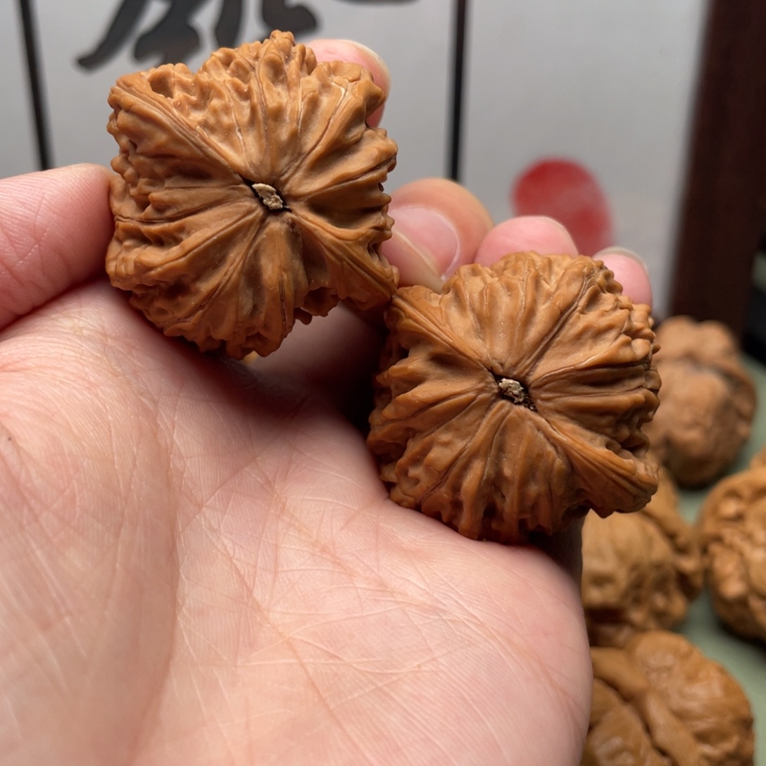 乔***吧吊坠文玩核桃38磨盘