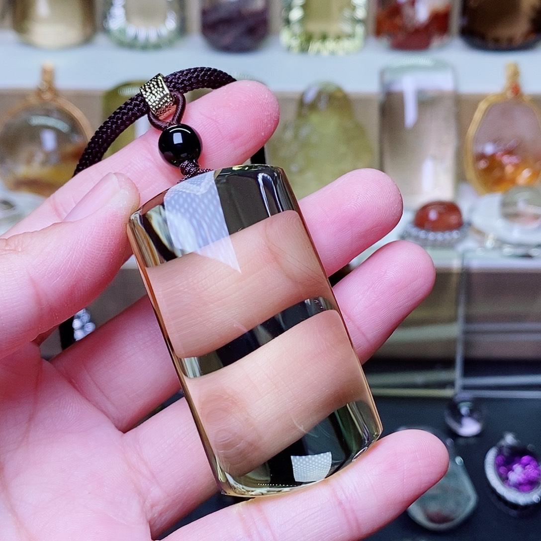 吊坠(赠链)未镶嵌水晶