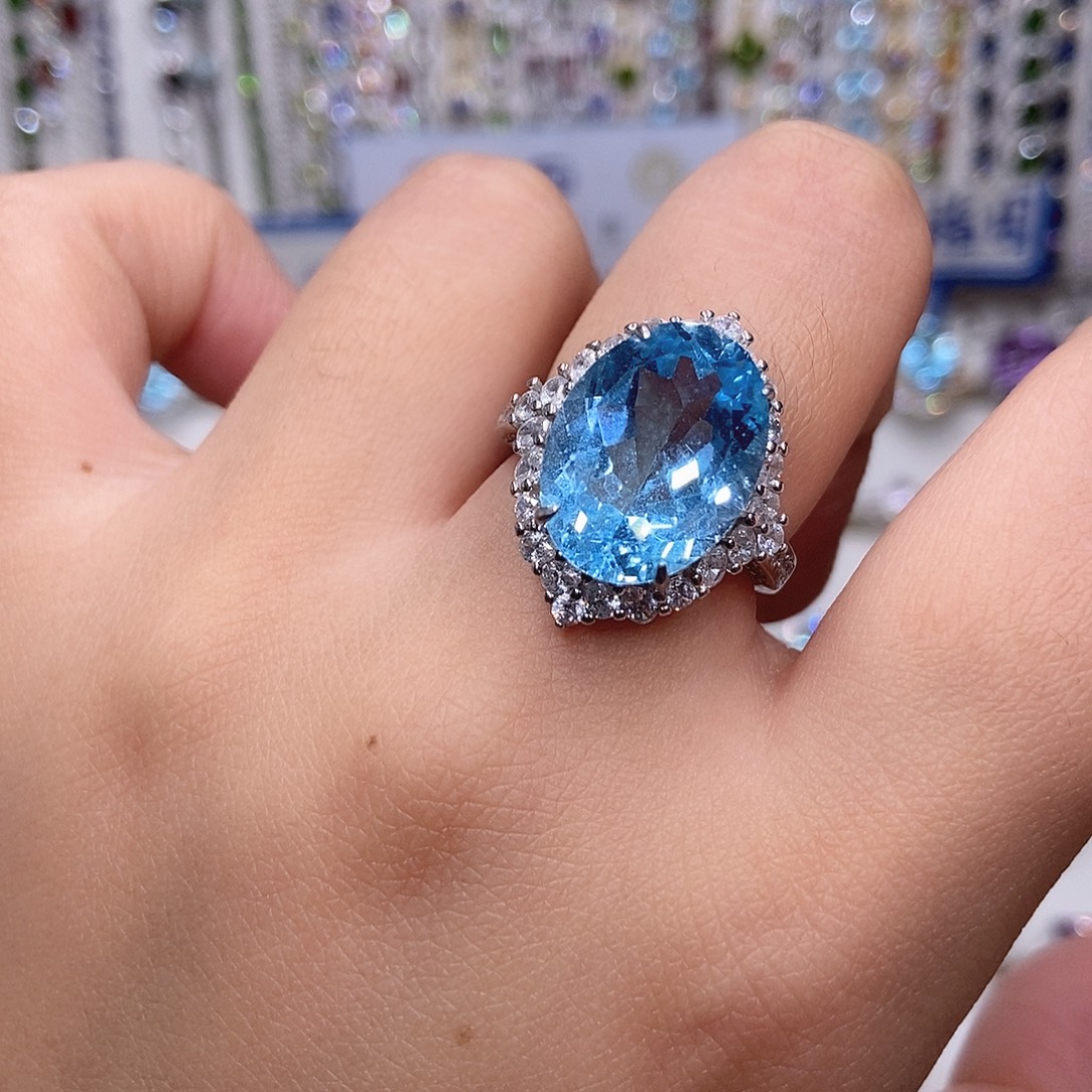 银S925镶嵌戒指托帕石