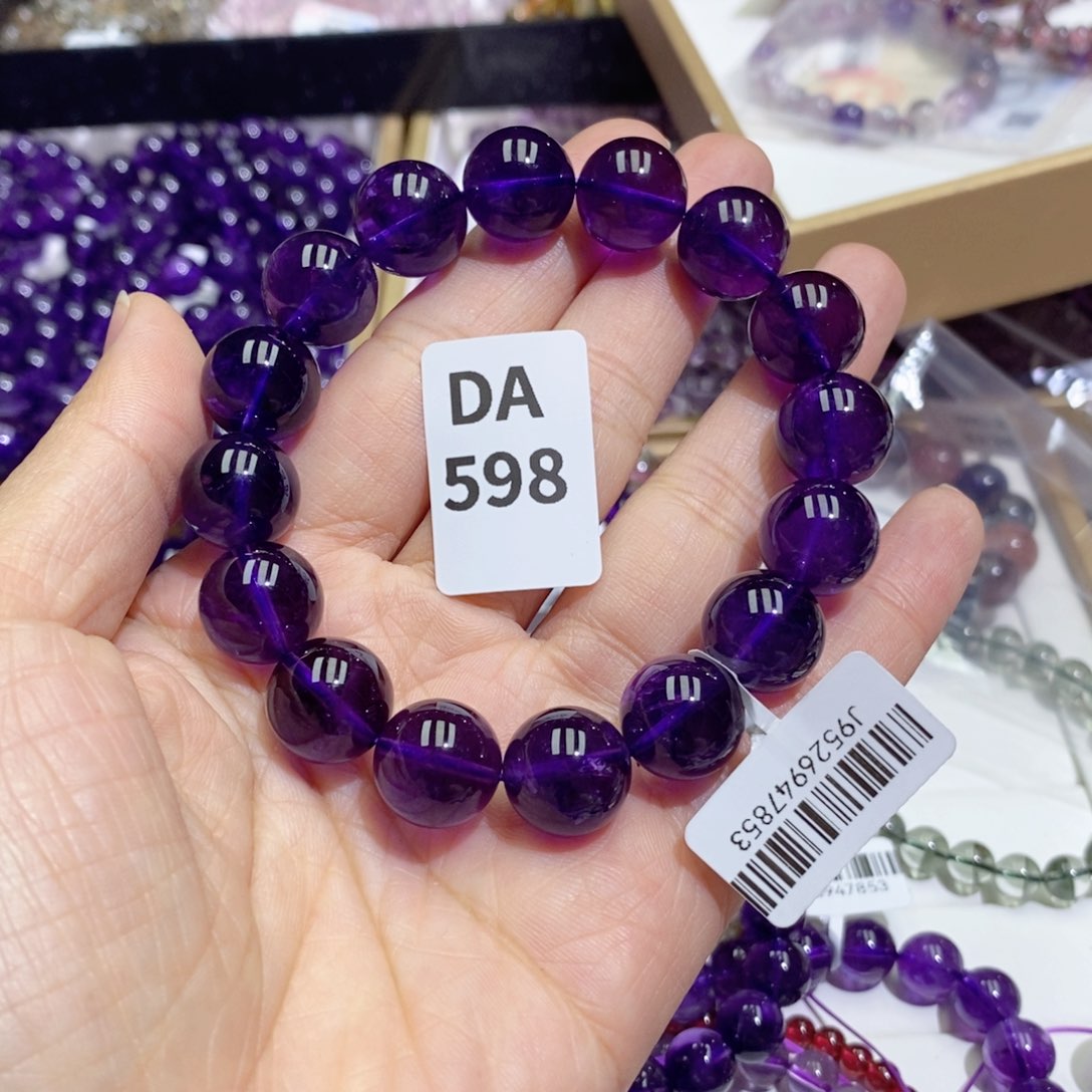 水晶多样性发一未镶嵌知**丁