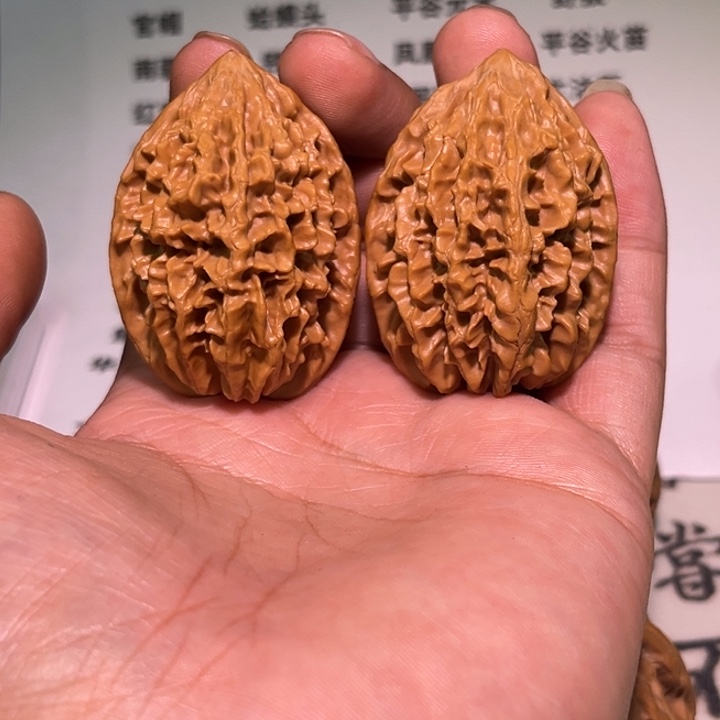 把件文玩核桃招财鼠