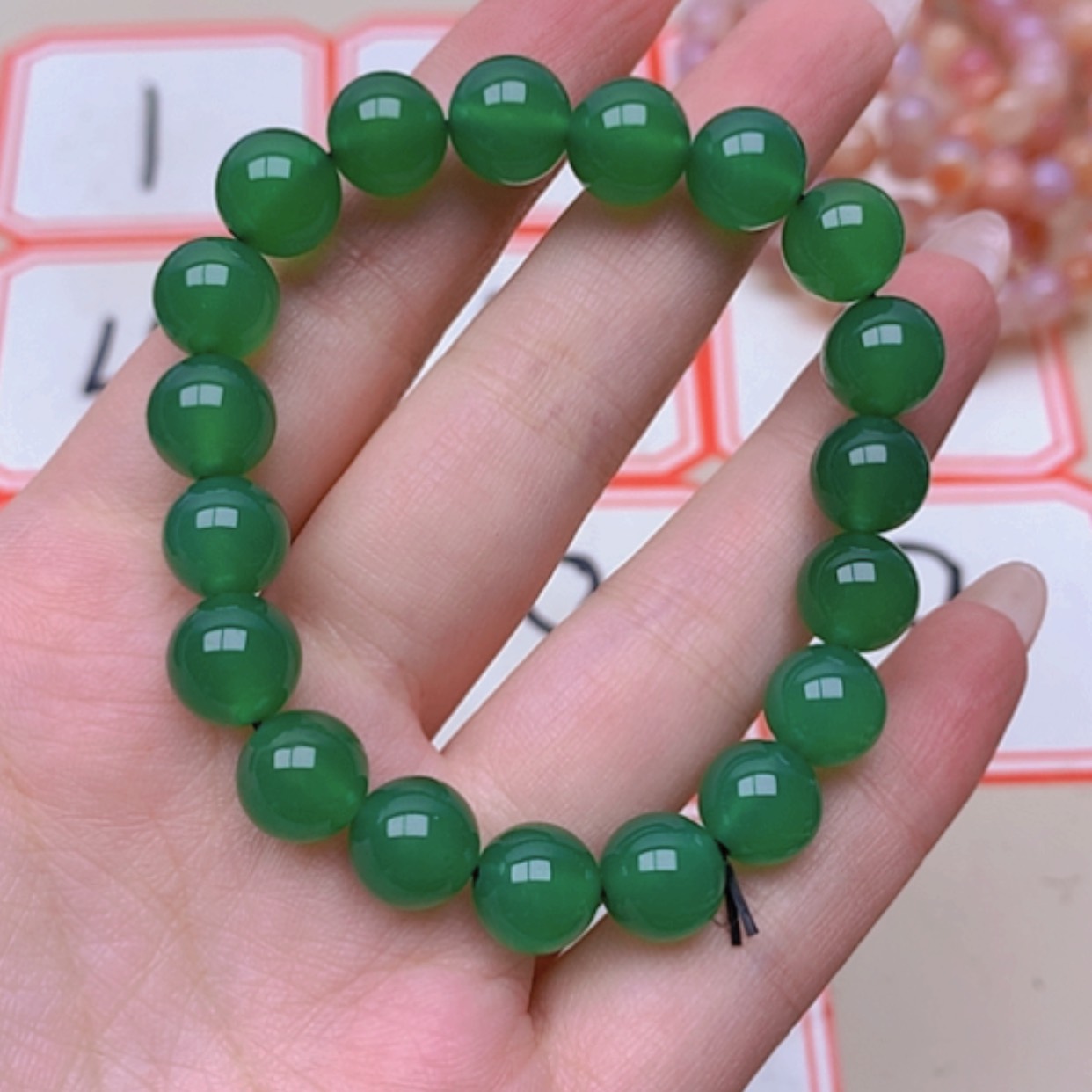 【闪购商品】玛瑙/玉髓未镶嵌珠宝半成品T****忆