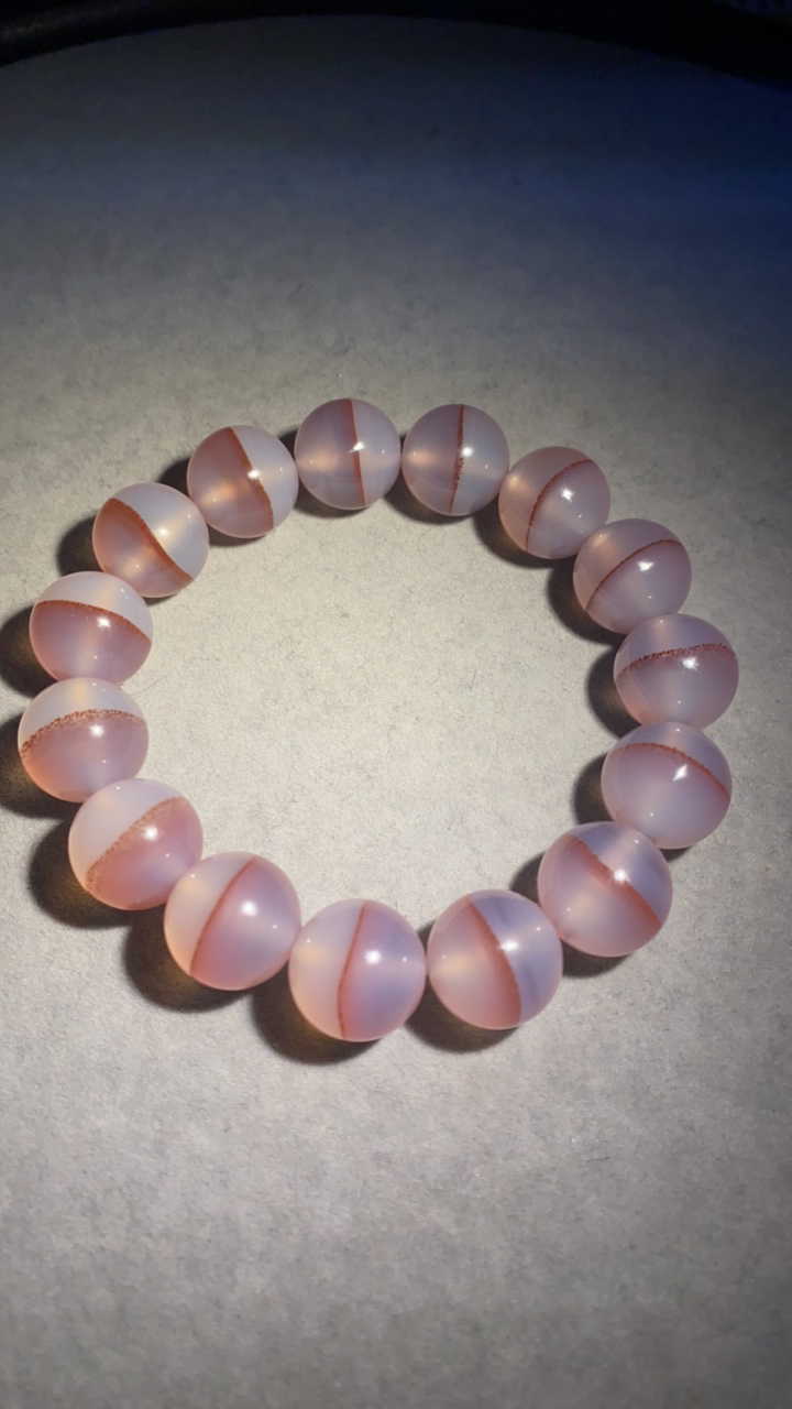 鸿艳臻品玛瑙朱砂一线药师