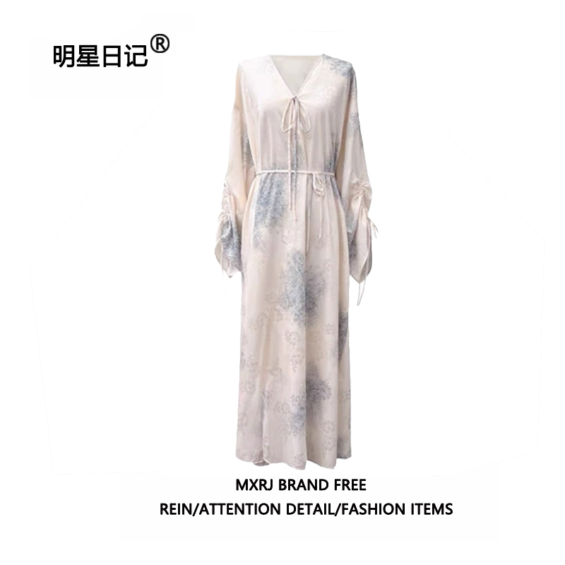 许我耀眼赵露思许妍同款新中式水墨印花连衣裙女高级感系带连衣裙