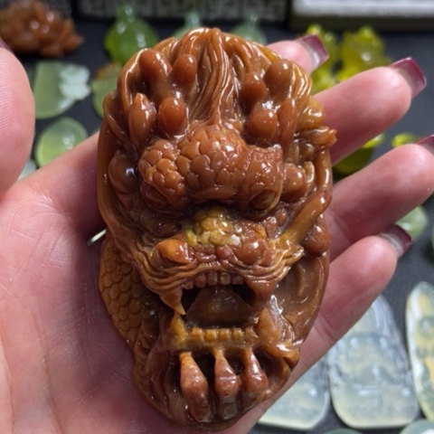 蛇纹石玉手把件未镶嵌