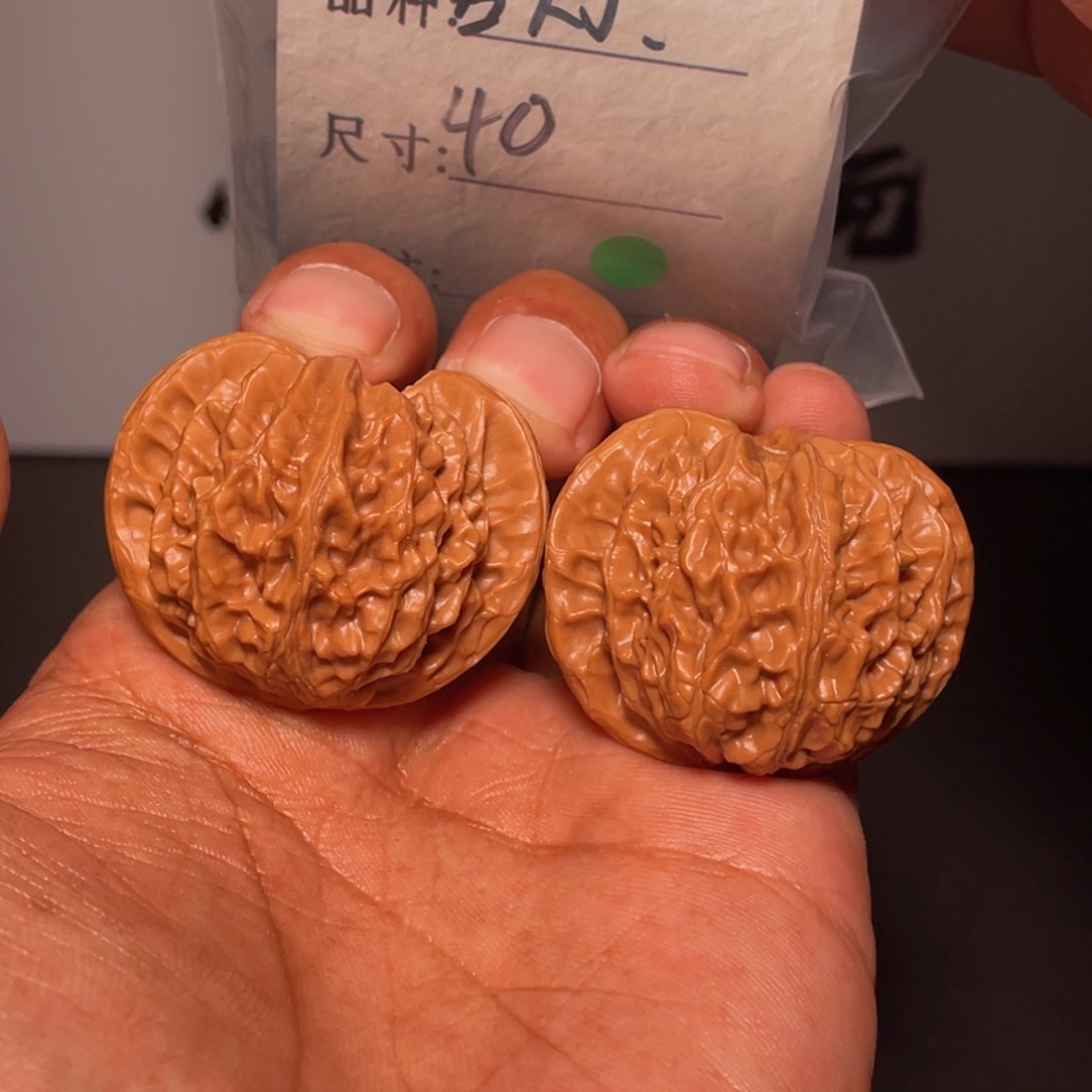 文玩核桃吊坠文玩