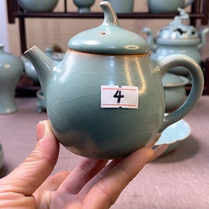 原产地汝瓷一一一一暇