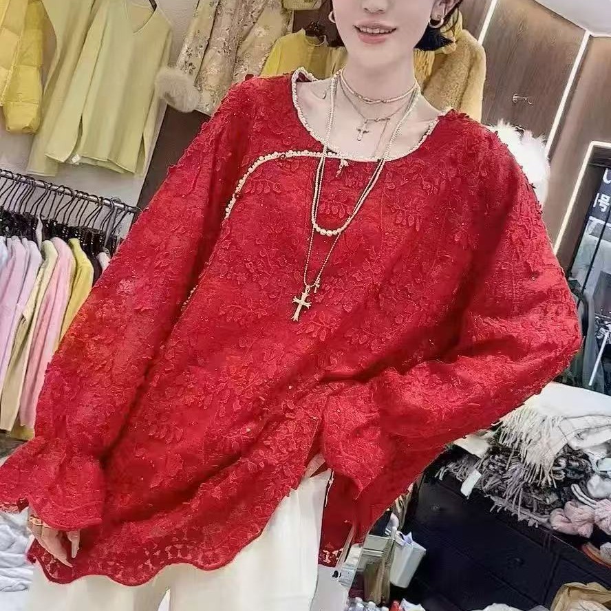 LL琳大码加肥显瘦圆领蕾丝花朵微喇袖口小衫名媛风时尚上衣6065