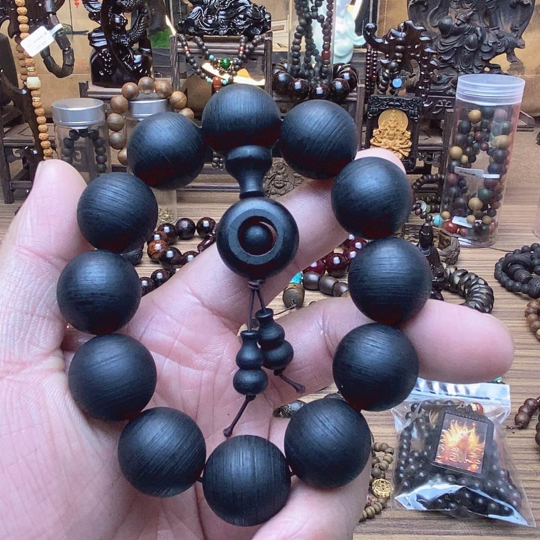 滴血莲花菩提手串