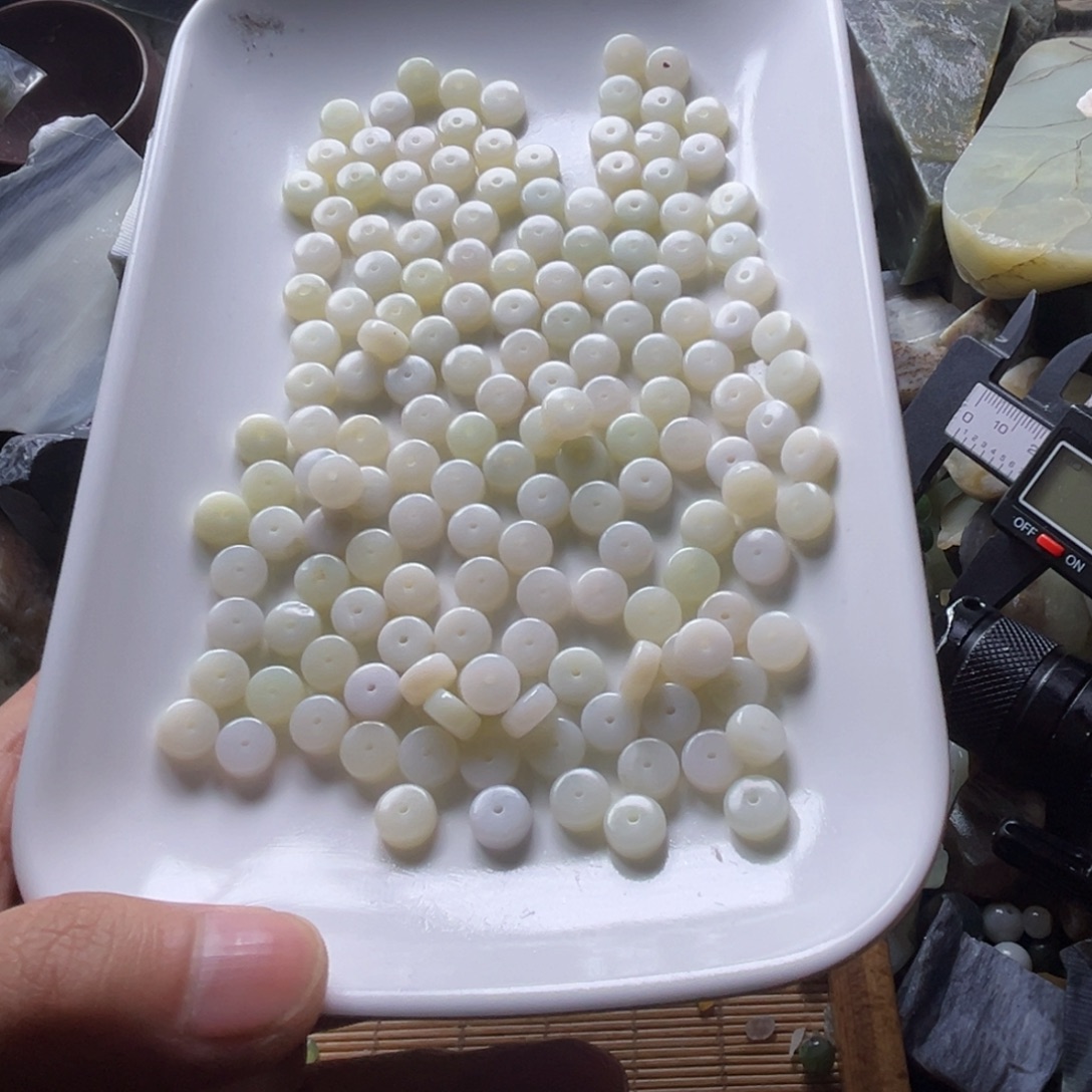 缘***起和田玉（糖玉）未镶嵌挂件