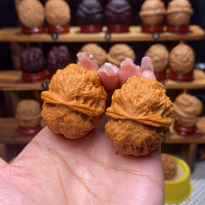 文玩核桃吊坠五毒蟾7