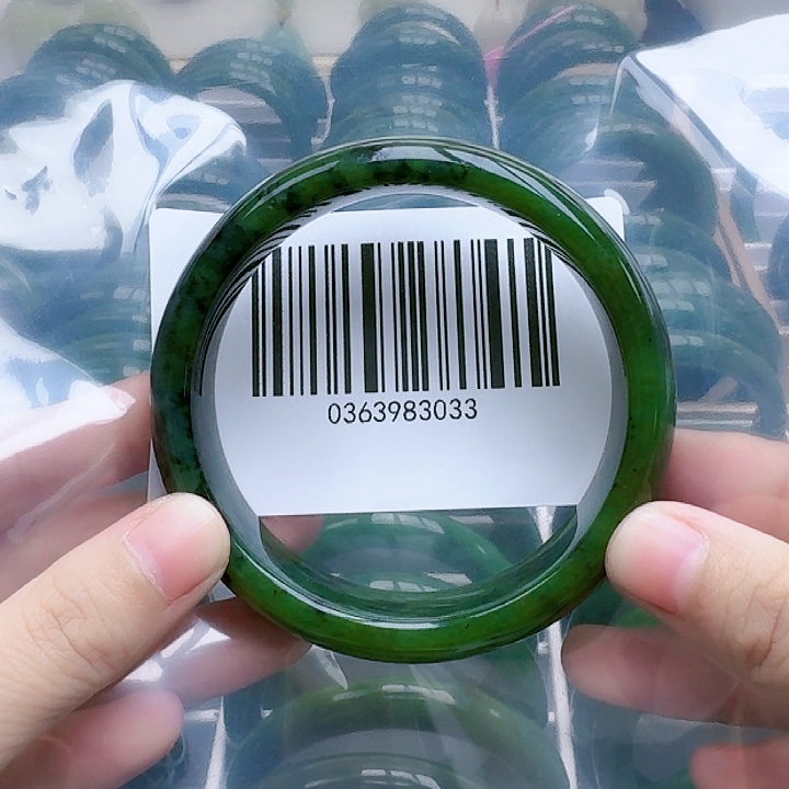 和田玉（碧玉）手镯未镶嵌6263微瑕