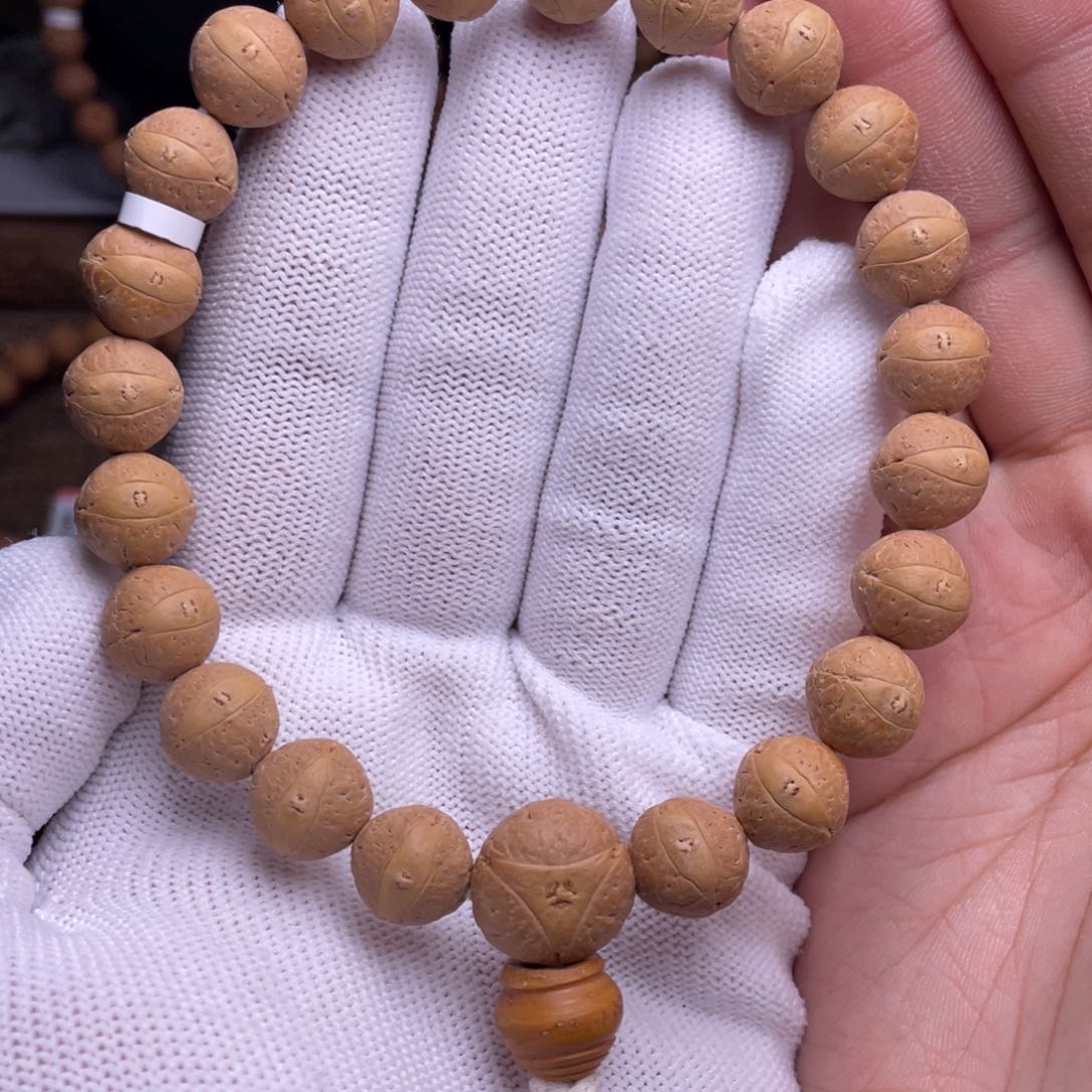 凤眼菩提吊坠菩提303