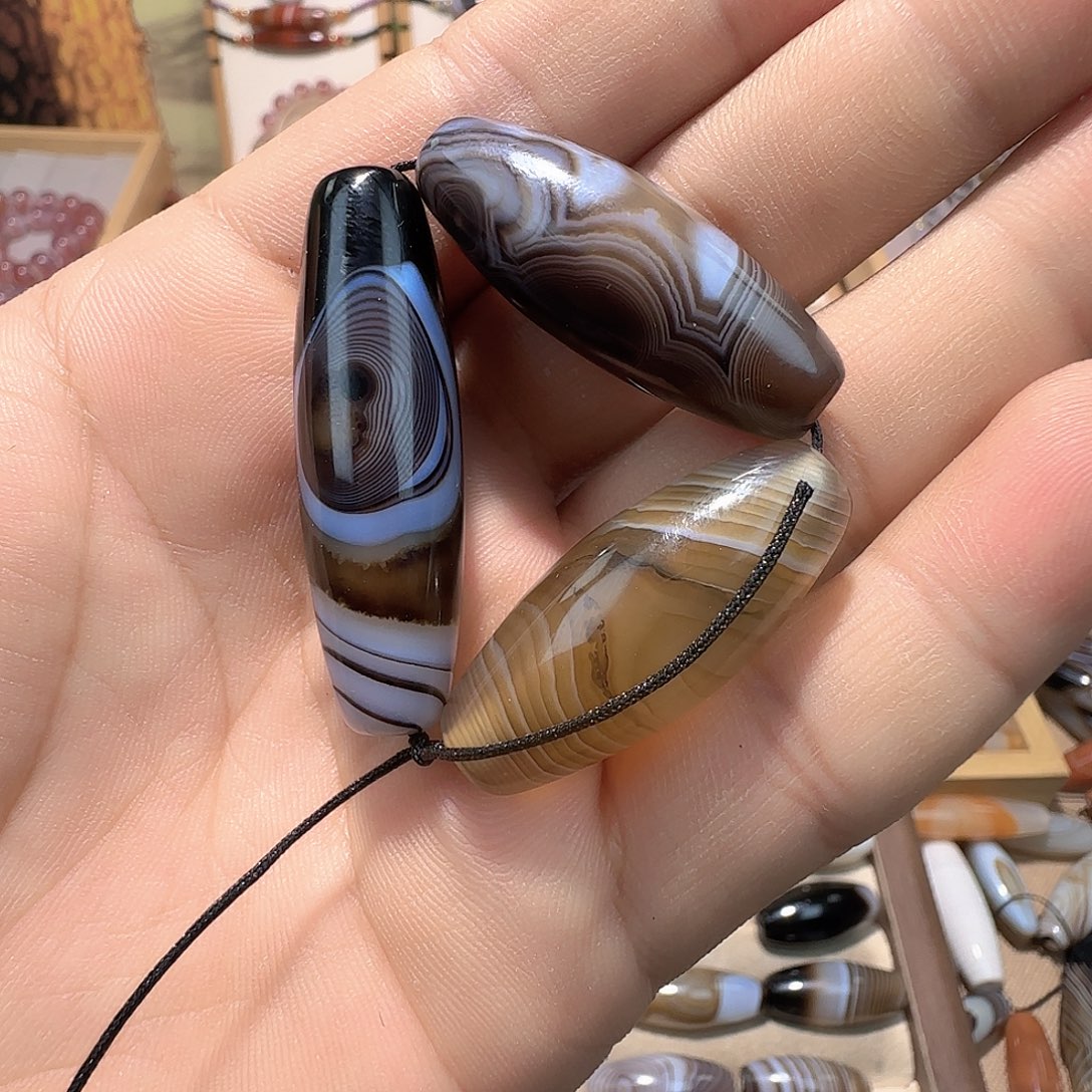 玛瑙/玉髓未镶嵌颈饰