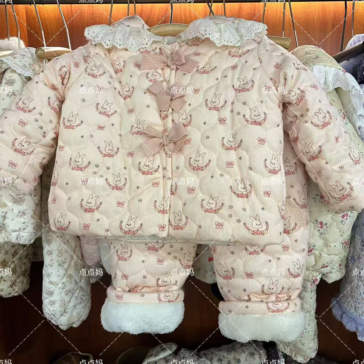D.D.M可外穿保兔子三层加绒加厚儿童睡衣棉服套装9068